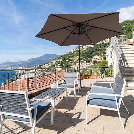 Appartamento Casa Grimaldi - Terrace & Sea View Ventimiglia Esterno foto