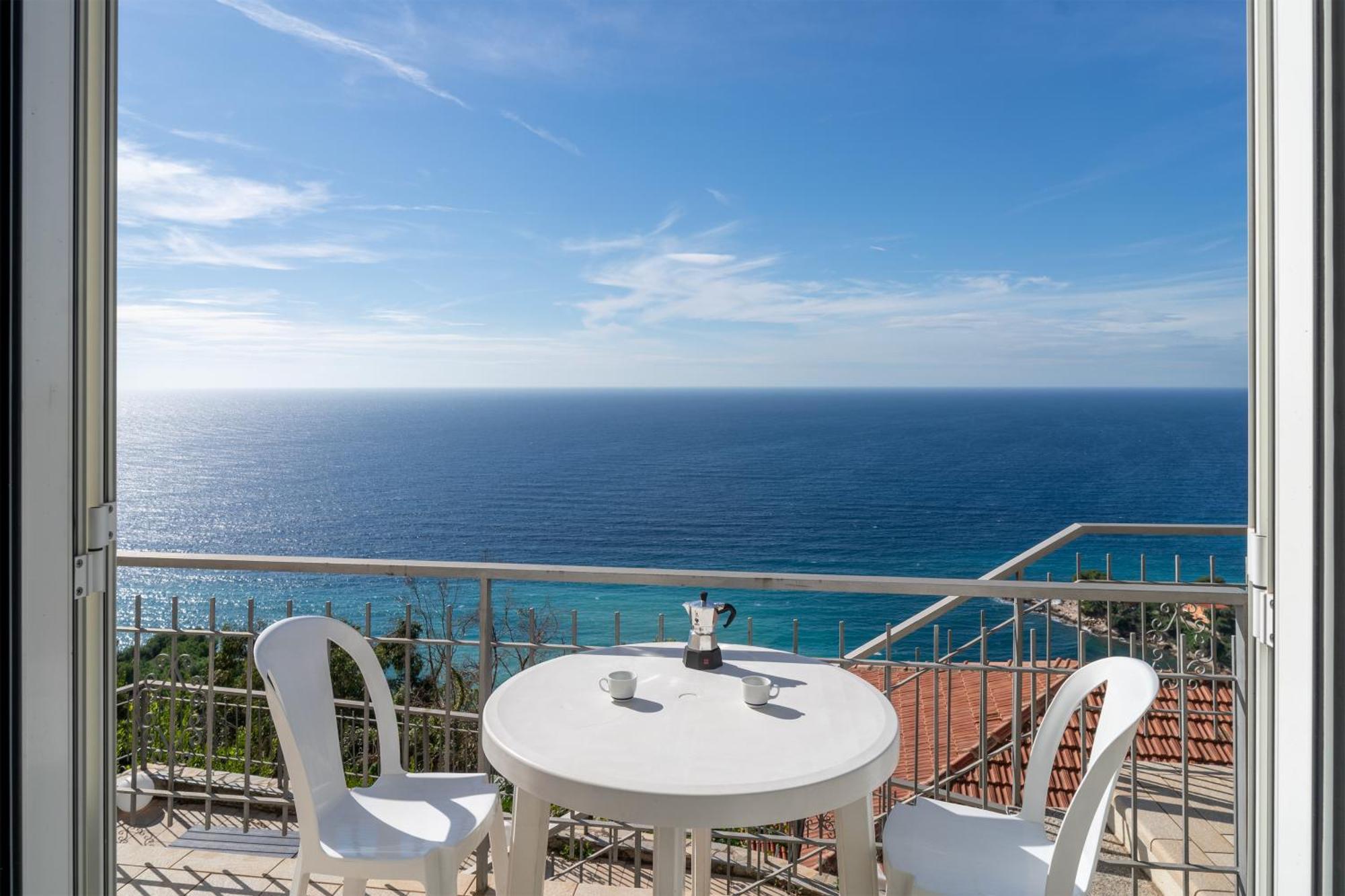 Appartamento Casa Grimaldi - Terrace & Sea View Ventimiglia Esterno foto